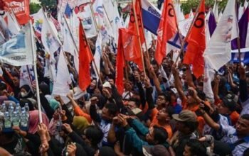 peringatan hari buruh 2026, pdip soroti upah dan jaminan kerja buruh