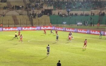 psim yogyakarta kalahkan malut united 2-0, ze valente cetak gol penalti