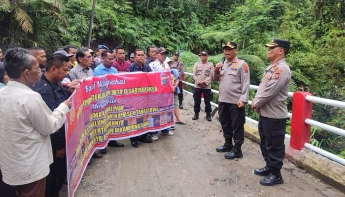 kapolres simalungun resmikan jembatan merah putih presisi, warga kini lebih aman