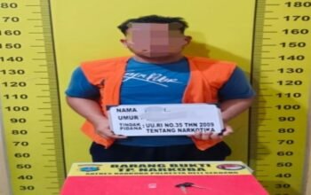 baru keluar rumah, pria 23 tahun di galang langsung diciduk polisi karena sabu