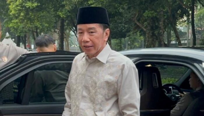 jokowi siap keliling indonesia usai pulih, bantah safari politik untuk pilpres 2029