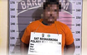 Digerebek tengah malam, pria di nias selatan ditangkap bersama sabu digerebek tengah malam, pria di nias selatan ditangkap bersama sabu