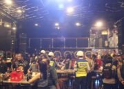 pengunjung thm di medan mendadak dites urine saat razia gabungan polda sumut