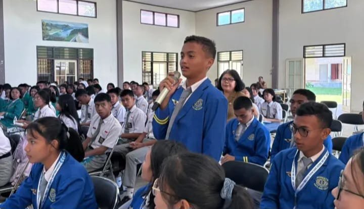 pemkab taput sosialisasikan etika dan budaya politik bagi pemilih pemula