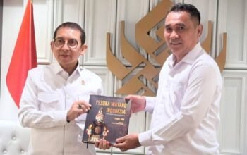 pemkab nias selatan bahas pelestarian budaya dengan menteri kebudayaan fadli zon