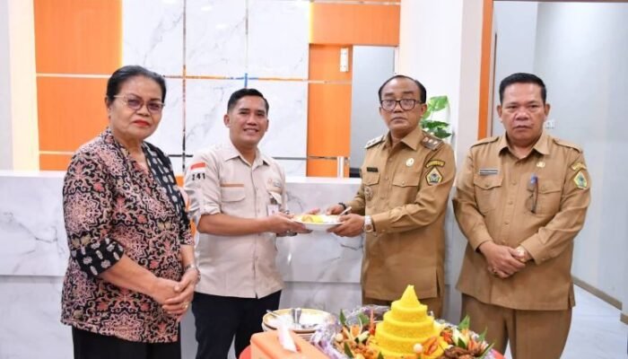 wakil bupati samosir resmikan gedung baru kcp bank sumut, fokus dorong umkm