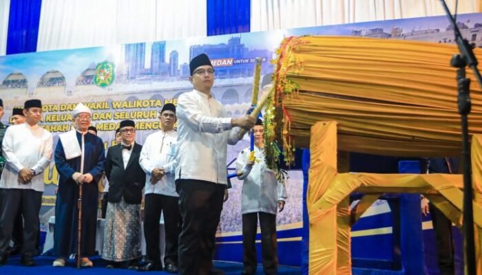rico waas ajak jajaran pemko medan bekerja ikhlas di malam takbiran iduladha 1447 h