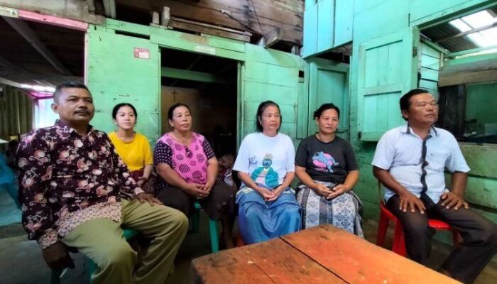 warga kalangan indah kecewa bantuan rehab rumah dari kementerian pkp dibatalkan