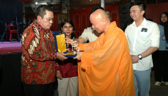 wesly silalahi ajak masyarakat pematangsiantar rawat toleransi saat waisak 2026