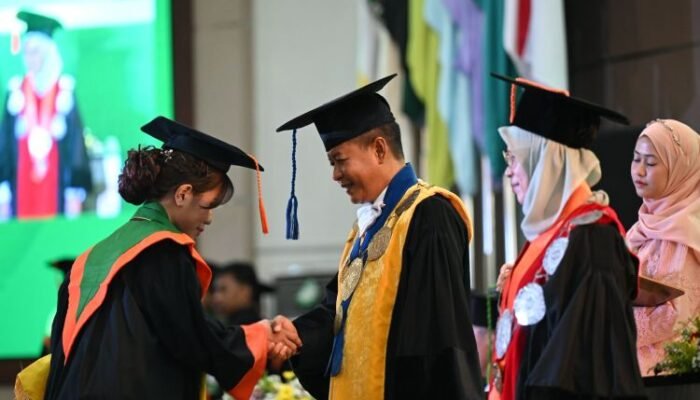 1.586 mahasiswa diwisuda, rektor usu tekankan lulusan harus berkontribusi nyata