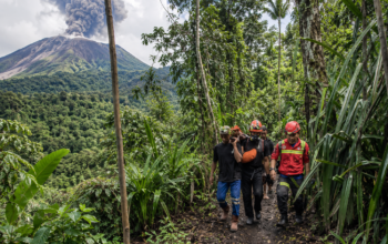 tiga korban erupsi gunung dukono ditemukan, operasi sar resmi ditutup