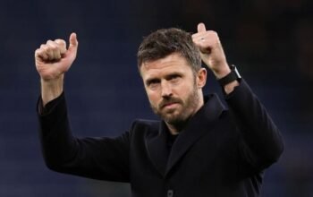 Mu permanenkan carrick jadi pelatih mu permanenkan carrick jadi pelatih