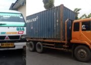 “kedua sopir sudah diamankan. sopir truk bernama indomer pasaribu (53 tahun) diamankan di medan, sementara sopir kbt bernama riston manurung (56) diamankan di tarutung,” ujar ipda edi, jumat (8/5/2026).