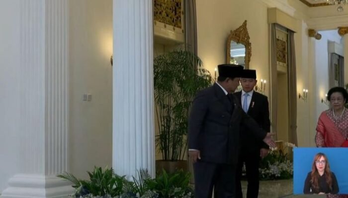 prabowo persilakan megawati melangkah bersama, respons ketua umum pdip jadi sorotan di upacara hari lahir pancasila