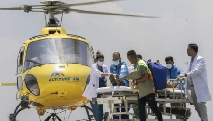 dikira tewas, pemandu everest ini bertahan hidup 6 hari dengan mengunyah es dan cokelat