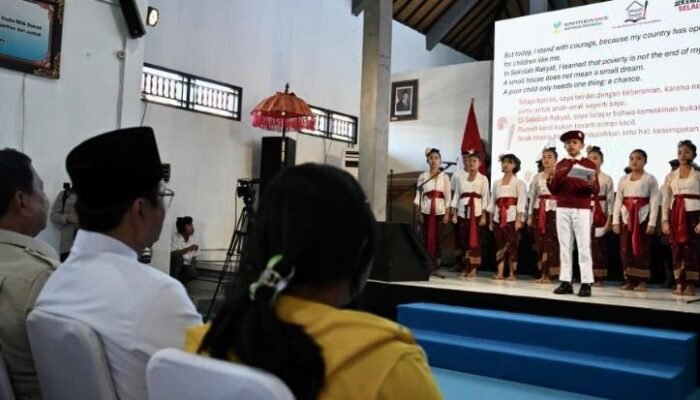 tangis haru dan mimpi yang kembali menyala, kisah siswa sekolah rakyat di hadapan prabowo