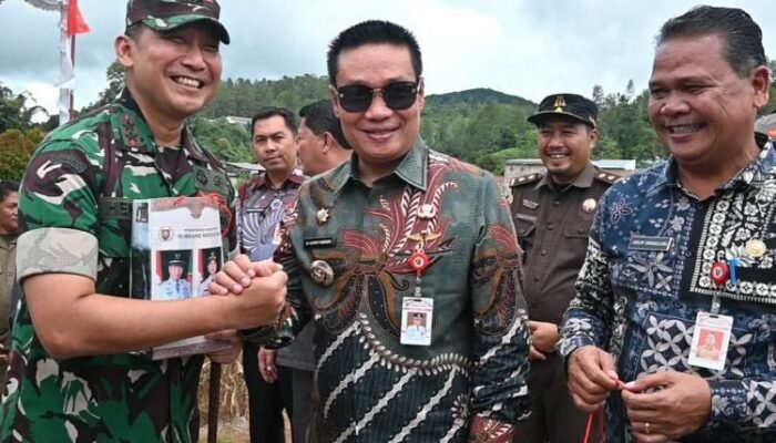 disambut salam cakra, pangdam i/bukit barisan kunjungi kawasan tapanuli