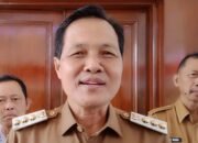 Kpk tetapkan bupati muara enim tersangka ott, uang rp2 miliar disita kpk tetapkan bupati muara enim tersangka ott, uang rp2 miliar disita
