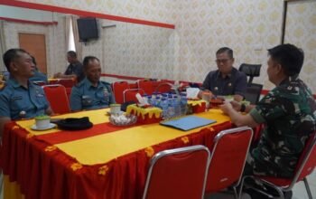 bupati nias selatan dan danlanal nias perkuat sinergi pembangunan daerah