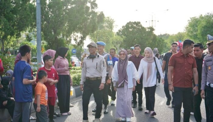 polda aceh gelar car free day dan layanan publik hari bhayangkara ke-80