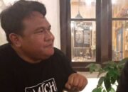 Dandhy laksono tanggapi laporan mama sinta soal film pesta babi dandhy laksono tanggapi laporan mama sinta soal film pesta babi