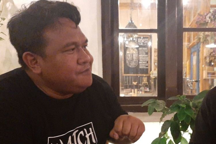 dandhy laksono tanggapi laporan mama sinta soal film pesta babi