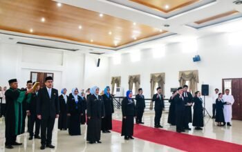 dua kepala dinas definitif bersama 18 pejabat di deli serdang dilantik