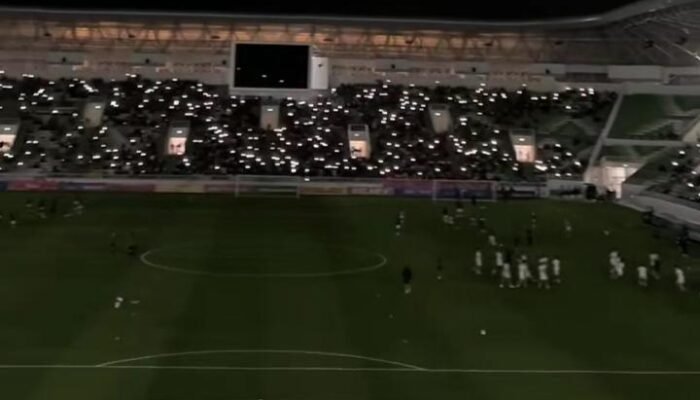 lampu stadion utama sumatera utara padam saat laga timor leste vs indonesia