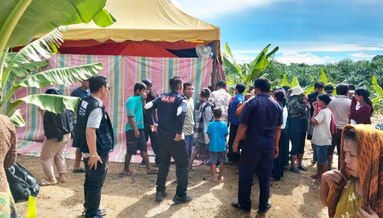 Cari Tahu Penyebab Kematian, Tim Forensik dan Polres Tapteng Lakukan Ekshumasi