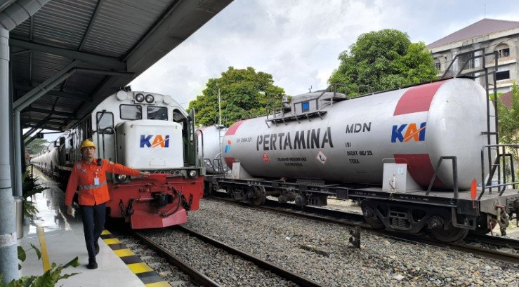 pt kai divre i sumut catat kenaikan 12% volume angkutan bbm pada mei 2026