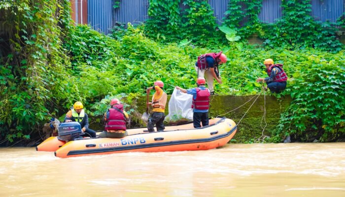 hari lingkungan hidup sedunia, gotong royong massal di medan kumpulkan 28 ton sampah