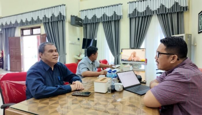 sekda nisel ikuti rapat kemendagri bahas percepatan penyaluran bantuan keuangan