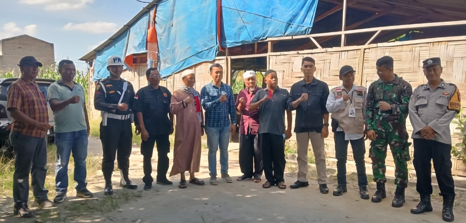 polres tebing tinggi tinjau lokasi dugaan sabung ayam di pinang mancung