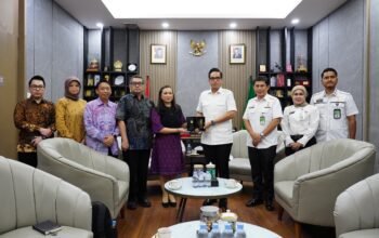 Rico waas sebut medan kota strategis internasional rico waas sebut medan kota strategis internasional