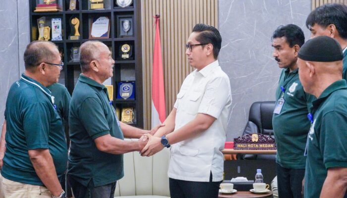 rico waas dan mantan psms siapkan kompetisi berjenjang perkuat pembinaan usia muda