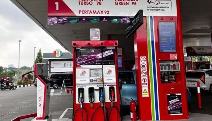 daftar harga bbm terbaru 7 juni 2026: dexlite dan pertamina dex turun, pertamax turbo naik