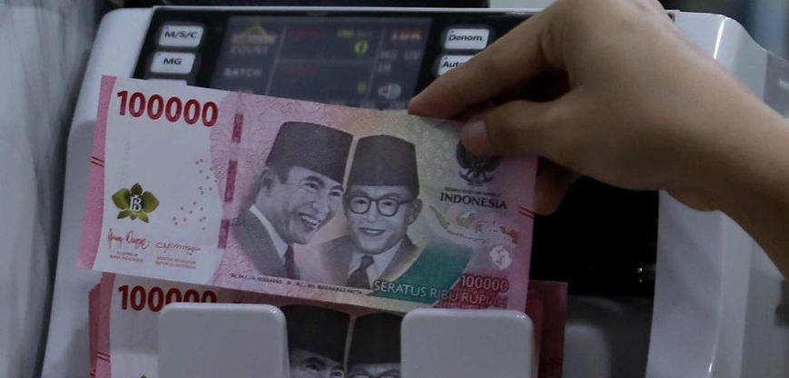 ihsg dan rupiah menguat setelah isu reshuffle kabinet mulai mereda
