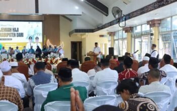 Pemkab dairi sambut kepulangan 17 jemaah haji, harap jadi teladan masyarakat pemkab dairi sambut kepulangan 17 jemaah haji, harap jadi teladan masyarakat