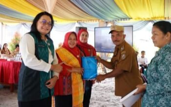 Pemkab taput sukses gelar monitoring 5 desa percontohan pkk sumut pemkab taput sukses gelar monitoring 5 desa percontohan pkk sumut
