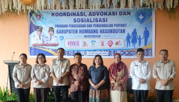 bupati humbahas tegaskan kolaborasi lintas sektor dukung program kesehatan masyarakat