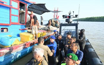 Patroli gabungan di kawasan kuala bagan asahan, nahkoda dan abk positif ganja diamankan patroli gabungan di kawasan kuala bagan asahan, nahkoda dan abk positif ganja diamankan