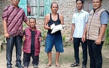 jumat berkah satresnarkoba batu bara, bagikan sembako dan edukasi bahaya narkoba