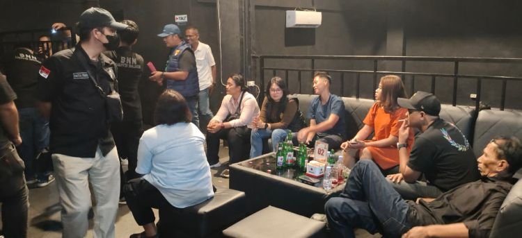 razia thm polres simalungun, 2 wanita positif narkoba diamankan petugas