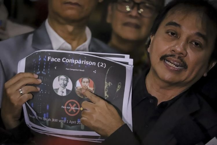 berkas roy suryo dan dokter tifa resmi p21, segera disidangkan