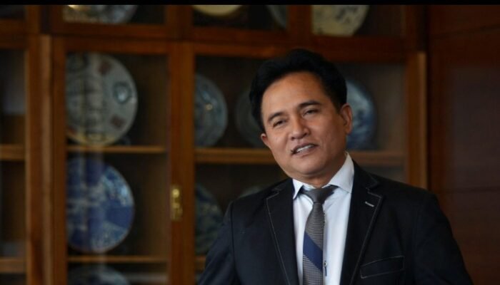 yusril dukung kpk bongkar tuntas skandal imigrasi, nilai dugaan korupsi capai ratusan miliar