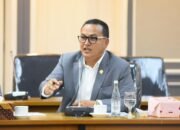 anggota dpr ri umbu rudi kabunang dorong revisi uu advokat dan pembentukan dewan etik tunggal
