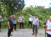 ratusan warga onolalu gotong royong, wabup nias selatan turun langsung