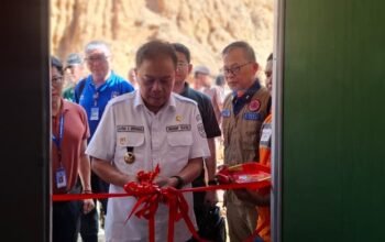 wabup tapsel resmikan aula tolang julu, perkuat pemulihan pascabencana warga